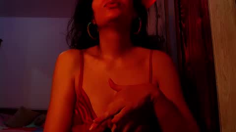 amy        online show from February 11, 12:48 pm