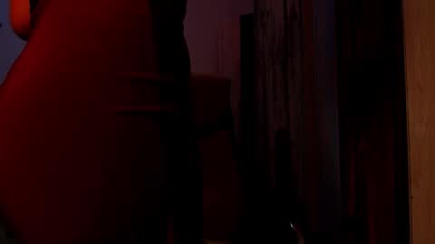 amy        online show from September 20, 10:11 pm