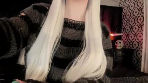 Ade  online show from January 9, 7:59 pm