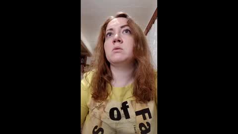 Snapshot of adel_redhead_ chatting on December 14, 4:56 pm Adel online show from December 14, 4:56 pm