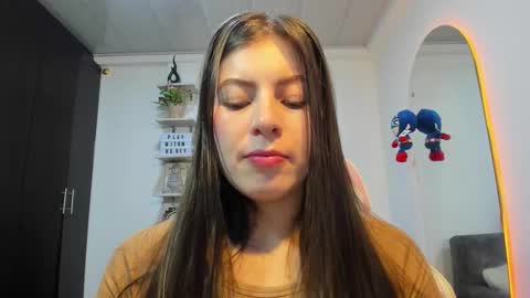Snapshot of adela_parker chatting on October 29, 7:48 pm Adela Parker online show from October 29, 7:48 pm