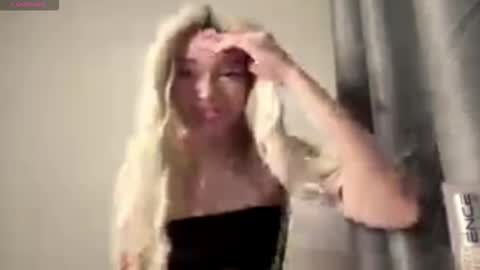 Silena online show from February 19, 3:30 pm