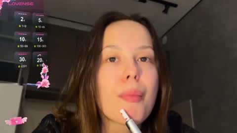 Adele online show from May 18, 9:31 pm