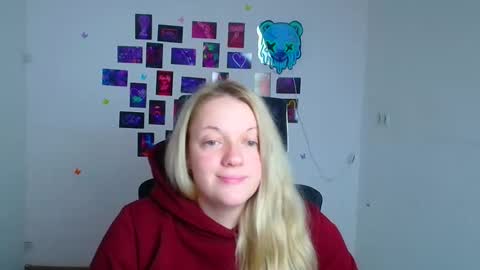 Adele online show from December 20, 12:34 pm