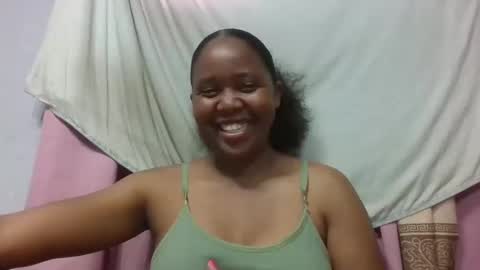 adelealy online show from January 18, 6:28 am