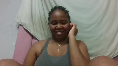 adelealy online show from February 4, 2:23 pm