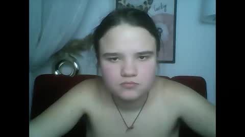 adelecruzz online show from January 17, 2:00 pm