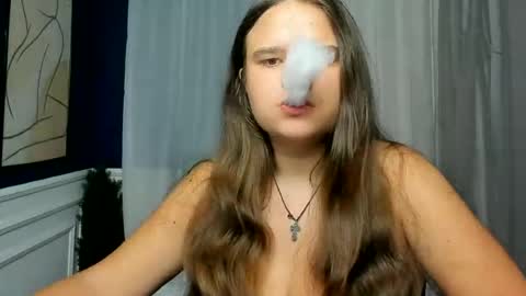 adelecruzz online show from June 19, 11:58 am