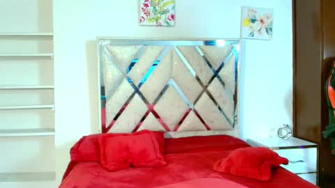 Adele online show from December 1, 1:38 pm