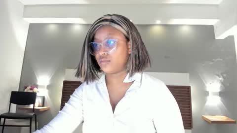 Adele  online show from November 27, 12:07 pm