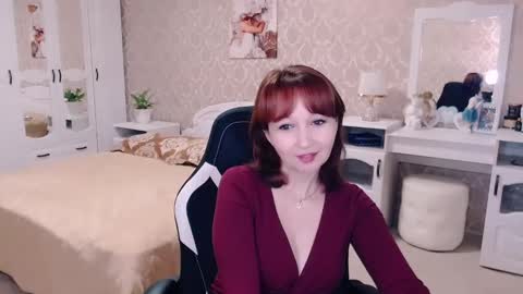 AdeleMoran online show from March 6, 8:27 pm