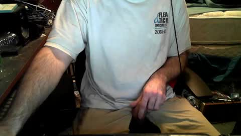 Snapshot of adelhi20 chatting on June 4, 4:13 pm adelhi20 online show from June 4, 4:13 pm
