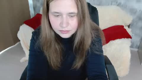 adelinalawson online show from June 14, 8:05 am