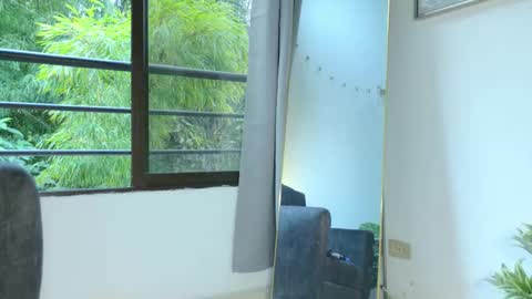 Snapshot of adelineevs chatting on January 13, 10:04 pm ADELINE online show from January 13, 10:04 pm