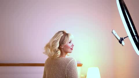 Ade online show from April 14, 1:33 am