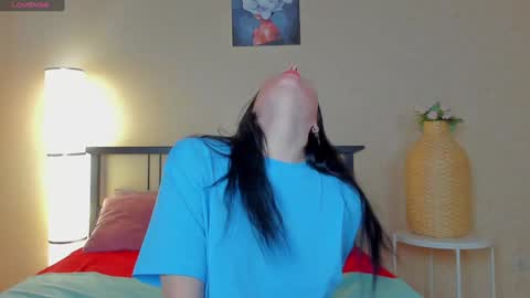 Adel online show from December 7, 7:27 am