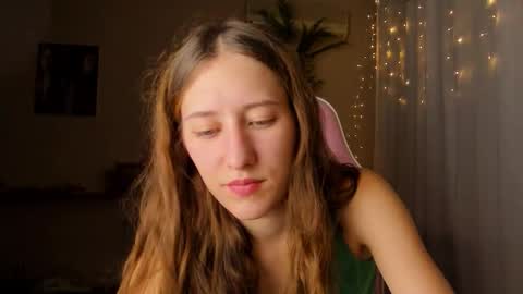 Snapshot of adellqueen chatting on September 9, 9:47 pm Adell online show from September 9, 9:47 pm