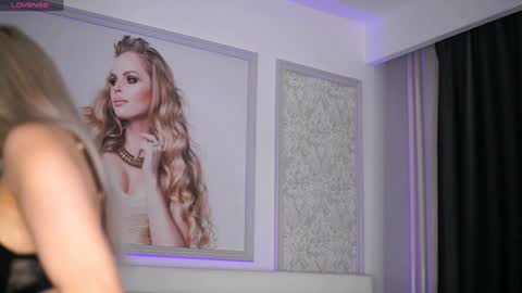 Snapshot of adelyn_chase chatting on December 31, 7:10 am Adelyn online show from December 31, 7:10 am