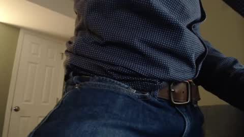 Snapshot of adequate_cock chatting on November 20, 9:58 pm adequate_cock online show from November 20, 9:58 pm