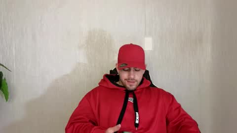 Snapshot of ades_lowe chatting on October 9, 12:03 pm Ades online show from October 9, 12:03 pm