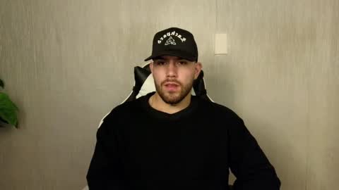 Snapshot of ades_lowe chatting on October 21, 12:06 pm Ades online show from October 21, 12:06 pm