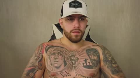 Snapshot of ades_lowe chatting on October 30, 12:17 pm Ades online show from October 30, 12:17 pm