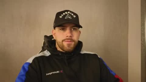 Snapshot of ades_lowe chatting on November 11, 12:05 pm Ades online show from November 11, 12:05 pm