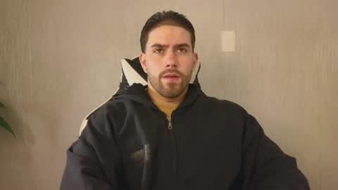 Snapshot of ades_lowe chatting on November 15, 12:02 pm Ades online show from November 15, 12:02 pm