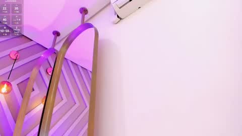 Snapshot of adhara_monroe chatting on January 8, 12:49 am Adhara online show from January 8, 12:49 am