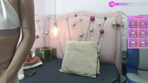 Snapshot of adharaebony chatting on December 14, 2:01 am Adhara online show from December 14, 2:01 am