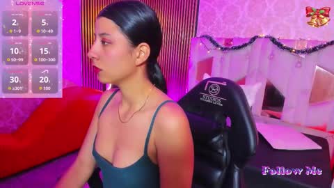 adisson_tay online show from December 5, 11:41 am