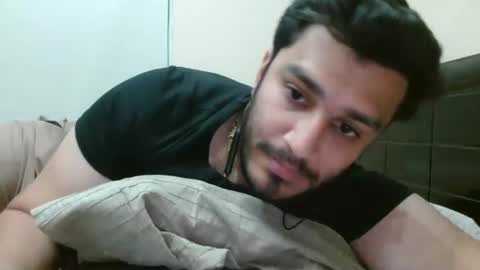 Snapshot of adit56665 chatting on February 14, 3:26 pm adit56665 online show from February 14, 3:26 pm