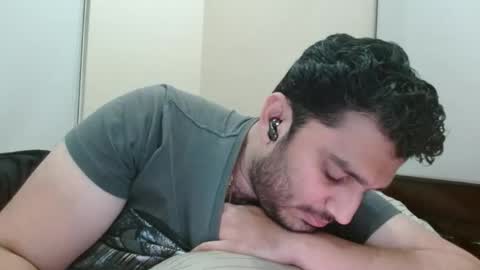 Snapshot of adit56665 chatting on November 30, 4:11 pm adit56665 online show from November 30, 4:11 pm