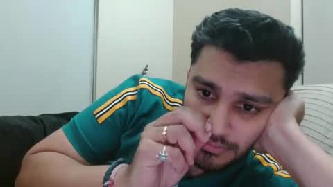 Snapshot of adit56665 chatting on February 5, 4:33 pm adit56665 online show from February 5, 4:33 pm