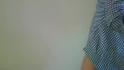 Snapshot of adj71 chatting on May 18, 4:35 pm ADJ777 online show from May 18, 4:35 pm