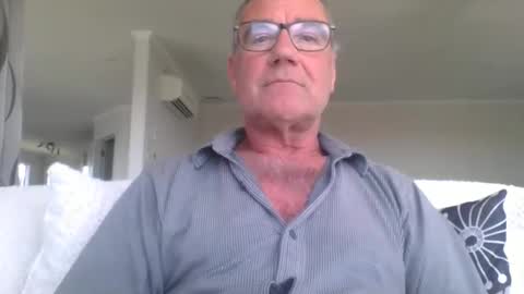 adjustable14 online show from November 2, 1:41 am