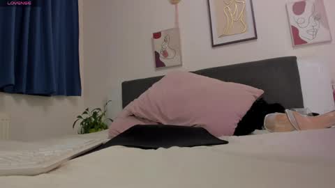 Save the date 23 NOVEMBER for a incendiary day with me  online show from April 16, 9:39 pm