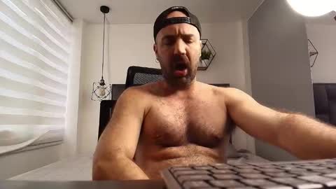 Snapshot of adonis_art01 chatting on October 23, 8:29 pm Juan online show from October 23, 8:29 pm