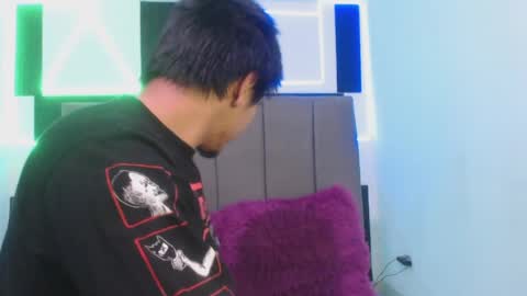 adonis_latin_19 online show from April 11, 3:22 am