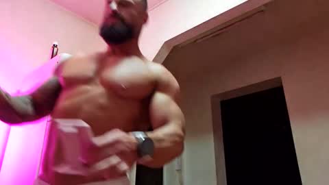 Adonis online show from February 8, 5:05 pm