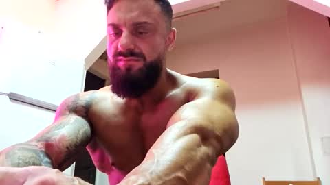 Adonis online show from March 19, 8:35 pm