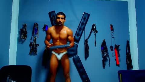 adonisdios online show from May 23, 2:10 pm