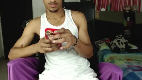 Snapshot of adonistwink chatting on December 29, 2:00 pm Andonis online show from December 29, 2:00 pm