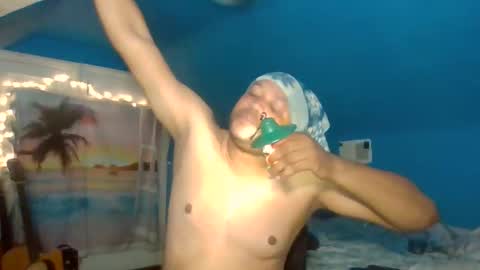 Snapshot of adoniswoody chatting on December 28, 6:49 am Adonis XDDDDDDDD Woody online show from December 28, 6:49 am