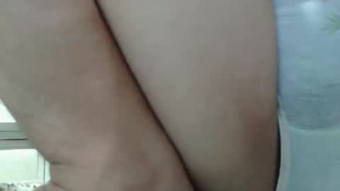 annelovesu online show from April 8, 1:44 pm