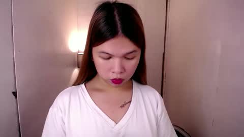 adorabletsforyouxx online show from February 5, 8:14 pm