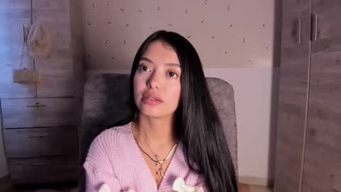 Stormi online show from September 16, 6:42 pm