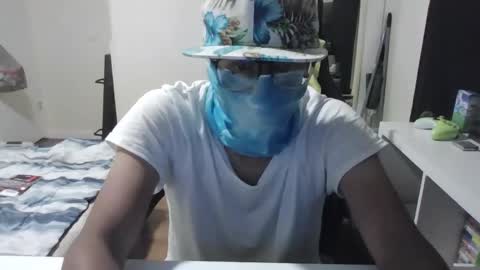 Snapshot of adreiananderson06 chatting on March 7, 1:13 am adreiananderson06 online show from March 7, 1:13 am