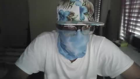 Snapshot of adreiananderson06 chatting on March 14, 8:14 pm adreiananderson06 online show from March 14, 8:14 pm