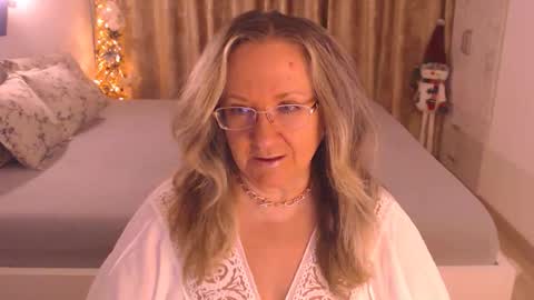 Cryna online show from January 7, 5:59 pm